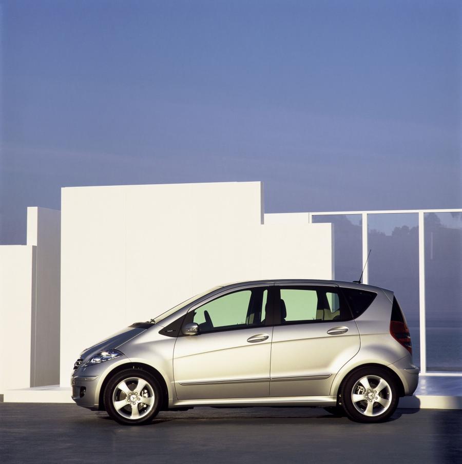  Mercedes-Benz A-Class 5-Door 2004 года  (фото 178 из 344)